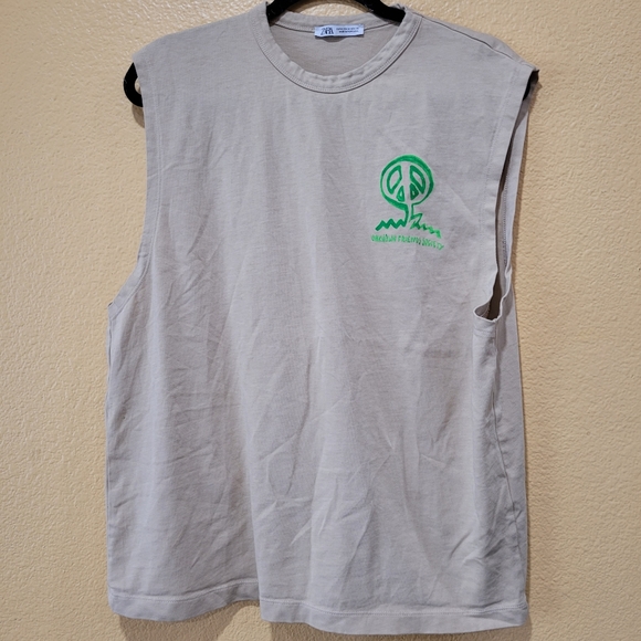 Zara unknown friends society - Picture 1 of 7